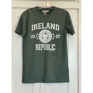 NWT Ireland Republic heathered green and white unisex tee XS